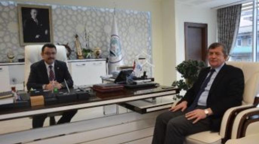 Ak Parti Trabzon İl Başkanı Revi, Başkan Gen&ccedil; İle G&ouml;r&uuml;şt&uuml;
