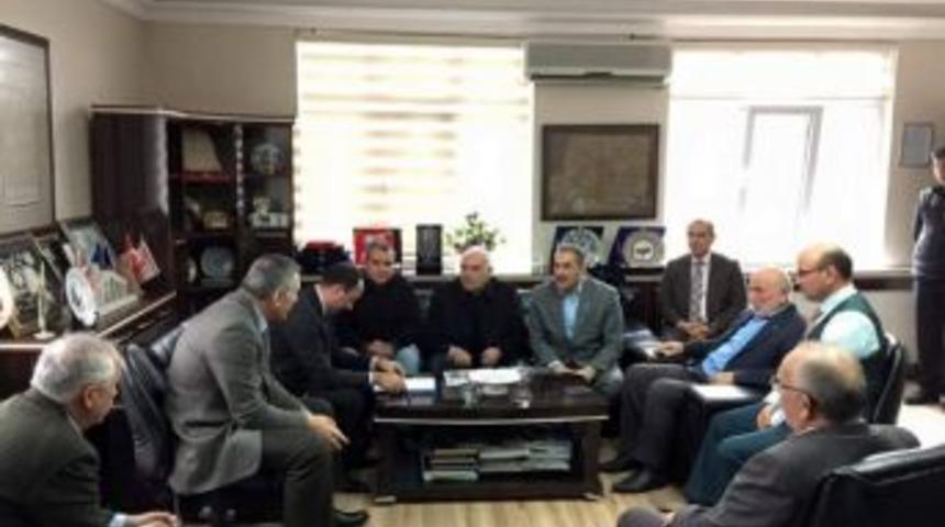 Altınova&rsquo;da Oto Yol Sıkıntısı &Ccedil;&ouml;z&uuml;l&uuml;yor