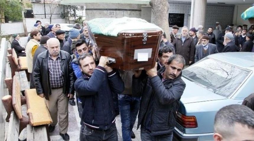 Evde Yanan İki Kardeş Bir Ay Sonra Toprağa Verildi