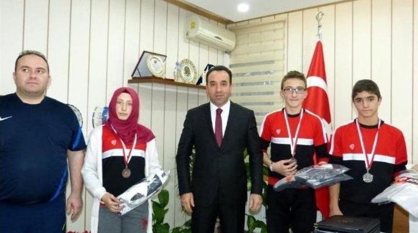 Başarılı Haltercilerden Yıldız&rsquo;a Ziyaret