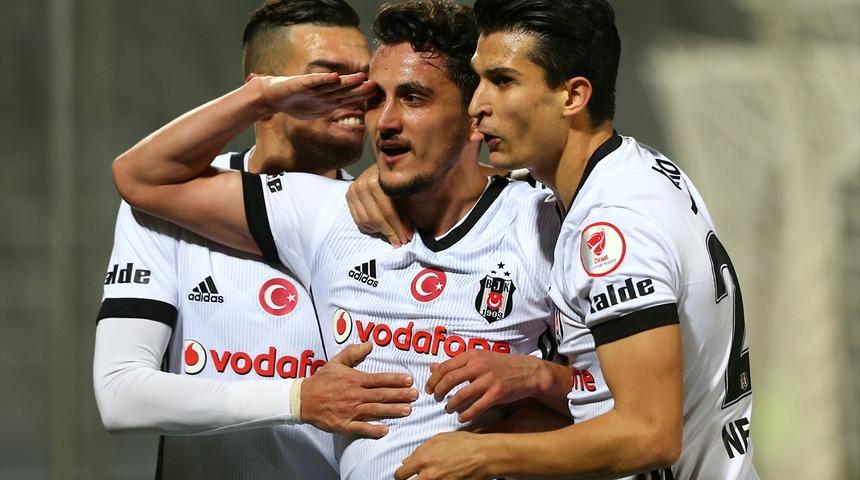 Mustafa Pektemek maaşında indirime gitmeyi kabul etti!