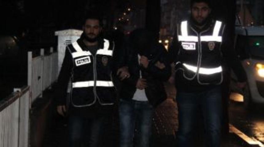 Market Soyguncuları Kayak Merkezinde Tatil Yaparken Yakalandı