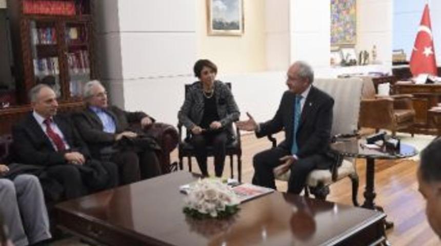 Chp Genel Başkanı Kılı&ccedil;daroğlu, &ldquo;barış Savunucuları&rdquo; Grubu İle G&ouml;r&uuml;şt&uuml;