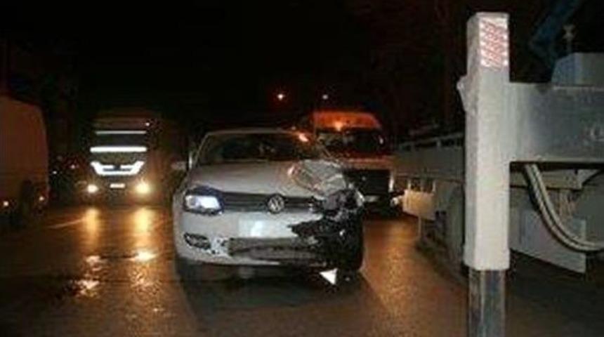 Otomobilin &Ccedil;arptığı Yaşlı Adam Hayatını Kaybetti