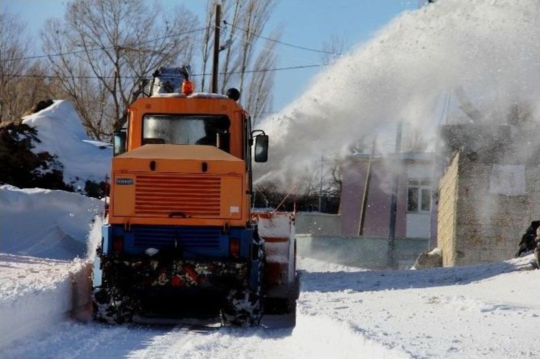 Iğdır&rsquo;da 34 K&ouml;y Yolu Ulaşıma Kapandı