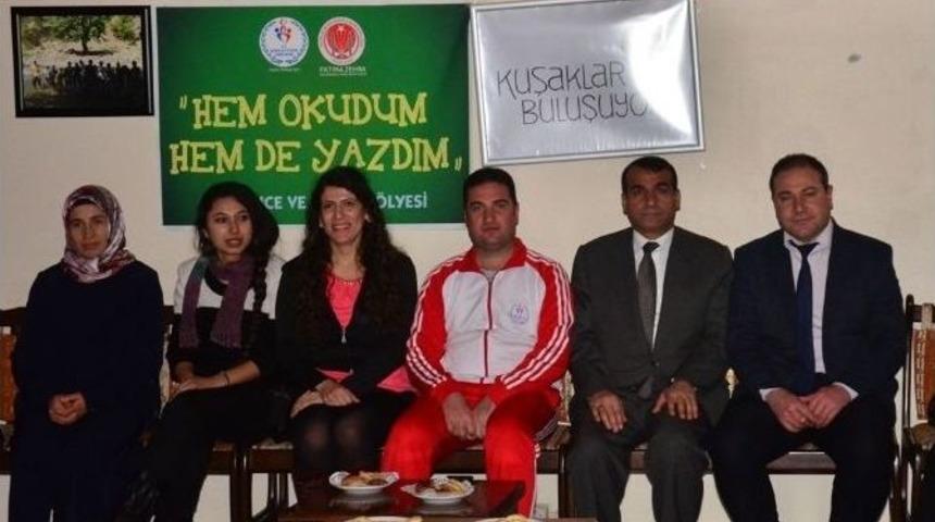 İşaret Dili Kursunu Tamamlayan 35 Kişiye Sertifika