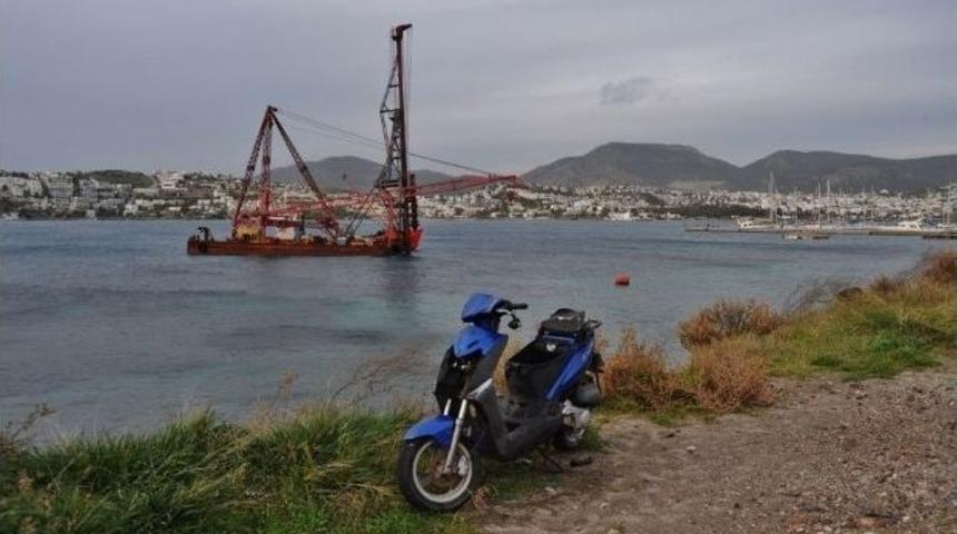 Yavaş Yavaş Par&ccedil;alanıyor