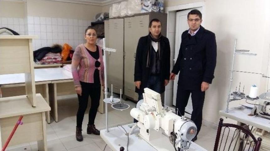 20 İşsiz Gen&ccedil; Bayana Terzilik Kursu