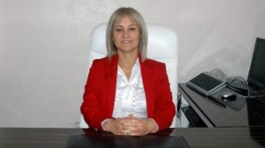 Psikiyatri Uzmanı &Ouml;ztanrı&ouml;ver: "internet Bağımlılığı &Ccedil;ocukları Zombileştiriyor"