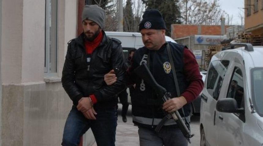 Burdur&rsquo;da Ter&ouml;r Operasyonu: 27 G&ouml;zaltı