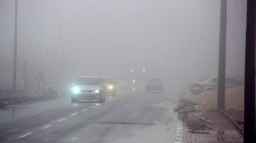 Şanlıurfa&rsquo;da Sis Kara Ve Hava Ulaşımını Ulumsuz Etkiledi