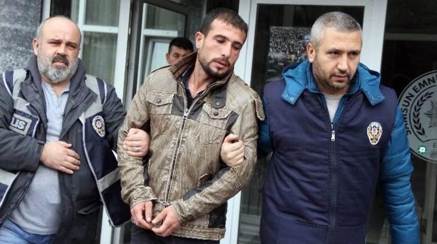 Profes&ouml;r &Ccedil;iftin Altın Ve Paralarını Alan Dolandırıcılar Yakalandı