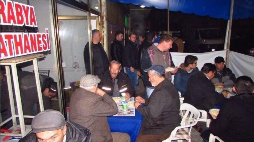 &Ccedil;an&rsquo;da Deveciler Deveci Pilavında Buluştu