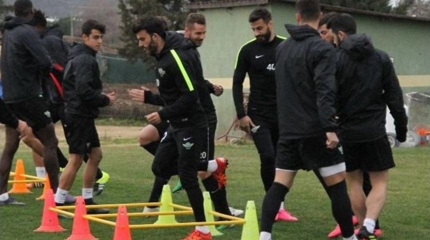 Akhisar Belediyespor&rsquo;da Yeni Transferler İdmana &Ccedil;ıktı