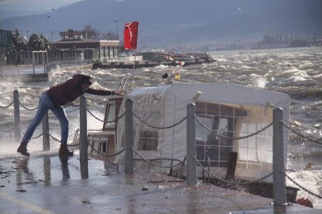 Lodos Kocaeli&rsquo;yi Vurdu