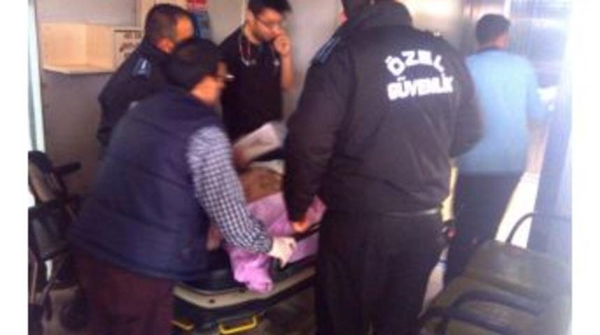 Tartıştığı Gen&ccedil; Tarafından Vurulan Adam Ağır Yaralandı