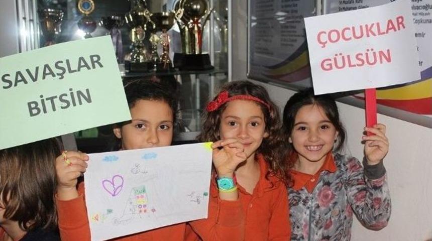 Minikler Oyuncaklarını Satıp, T&uuml;rkmenlere Yardım Edecek