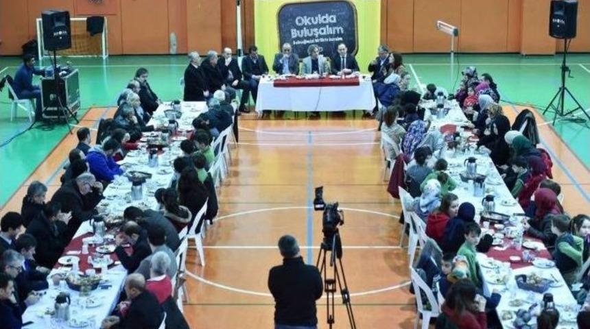 &Ouml;ğrencilerden Başkan Demircan&rsquo;a S&uuml;rpriz Talep