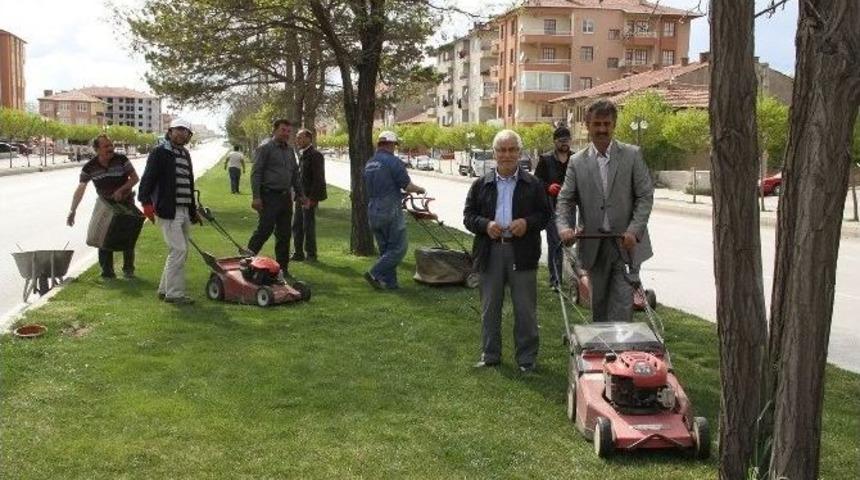 Sorgun&rsquo;da 6 Bin 460 Fidan Toprakla Buluştu