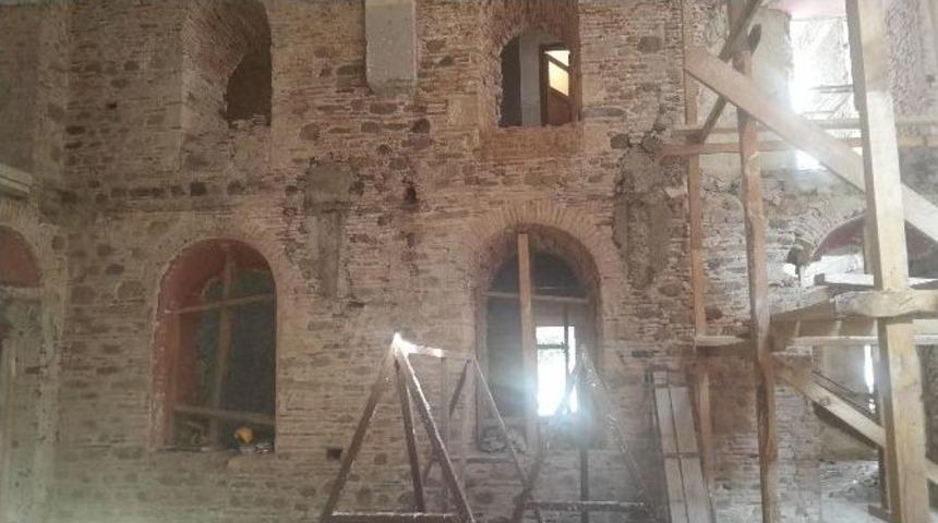 Tarihi Yapı Turgutlu&rsquo;nun Sanat Merkezi Oluyor