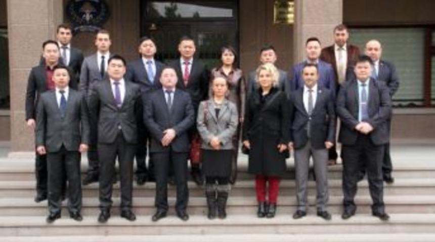 Moğol Emniyet Mensuplarına Eğitim