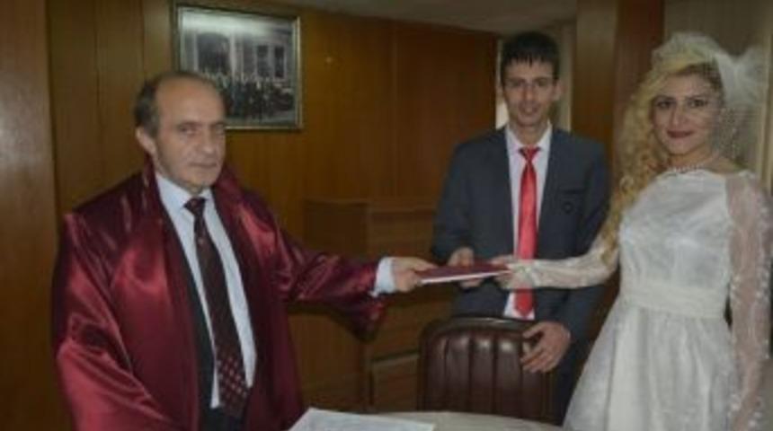 Fatsa Belediyesi&rsquo;nde 2015&rsquo;te 789 Nikah Kıyıldı