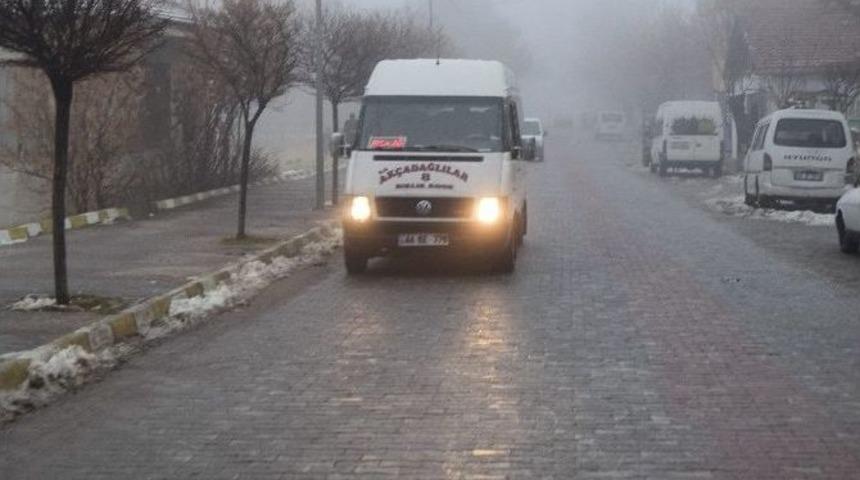 Ak&ccedil;adağ&rsquo;da Yoğun Sis Hayatı Olumsuz Etkiledi