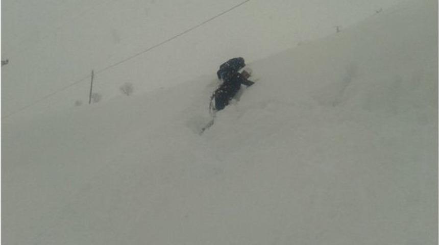 Vedaş Ekiplerinin Zorlu Kış M&uuml;cadelesi