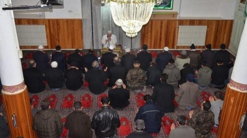 Şehit &Ouml;zel Harek&acirc;t Polisi Musa Y&uuml;ce İ&ccedil;in B&uuml;nyan&rsquo;da Mevlid Okutuldu