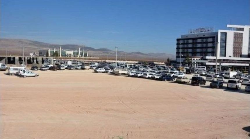 Adıyaman Belediyesi&rsquo;nden 400 Yataklı Hastaneye Otopark