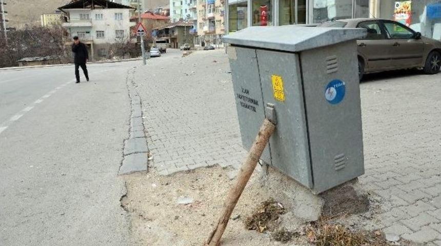 Trafoya &rsquo;odun&rsquo; Desteği