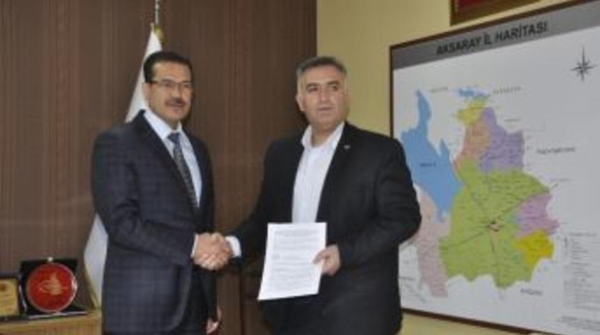 Aksaray&rsquo;da Hayvanların K&uuml;peleme S&ouml;zleşmesi Yapıldı