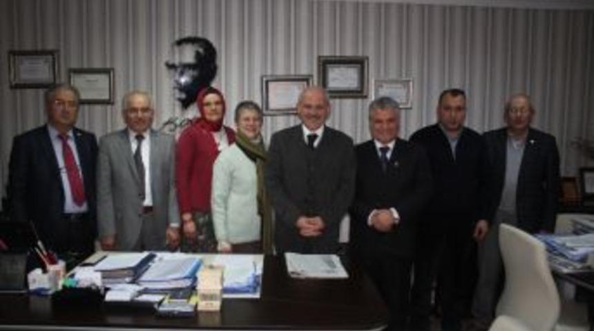 T&uuml;rk Kızılayı Safranbolu Şube&rsquo;sinden Uzun&rsquo;a Ziyaret