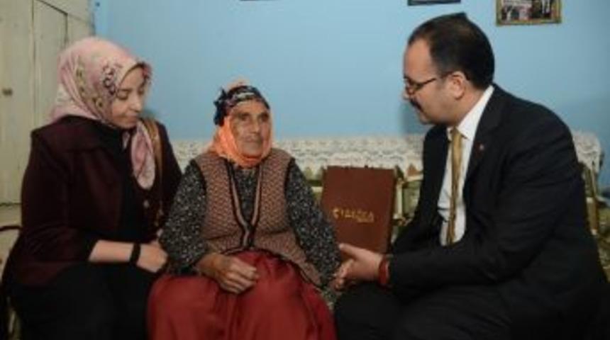 Uşak&rsquo;ta Binlerce Dar Gelirli Vatandaş Yalnız Bırakılmadı