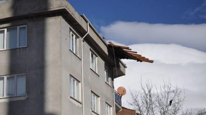 Lodos İneg&ouml;l&rsquo;&uuml; Vurdu