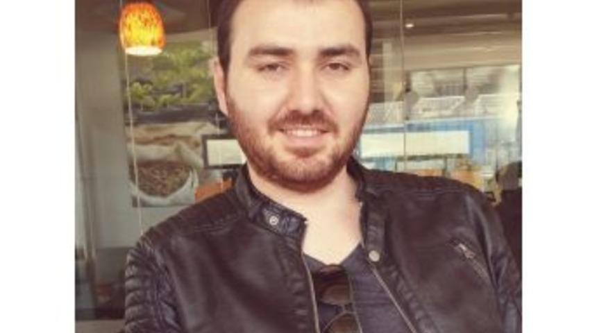 Gen&ccedil; Mobilyacı Trafik Kazasında Hayatını Kaybetti