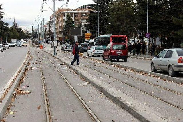 Eskişehir’de Lodos