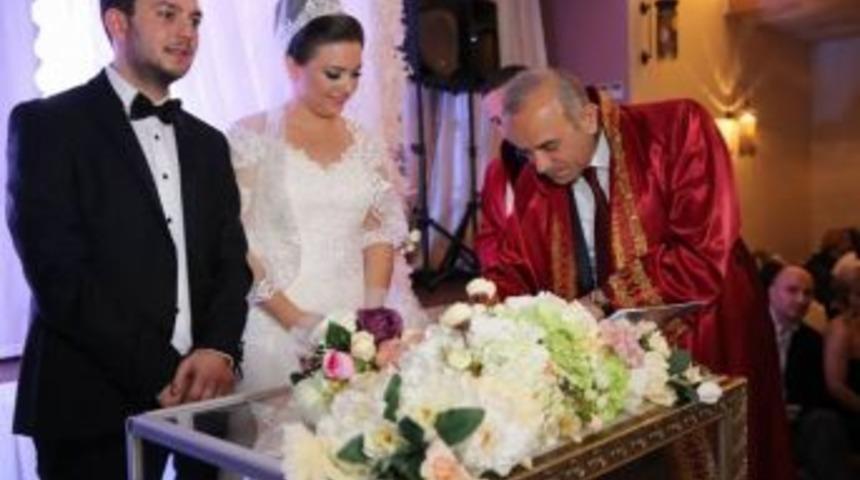 Altınordu&rsquo;da 2015 Yılında Bin 335 &Ccedil;ift Evlendi