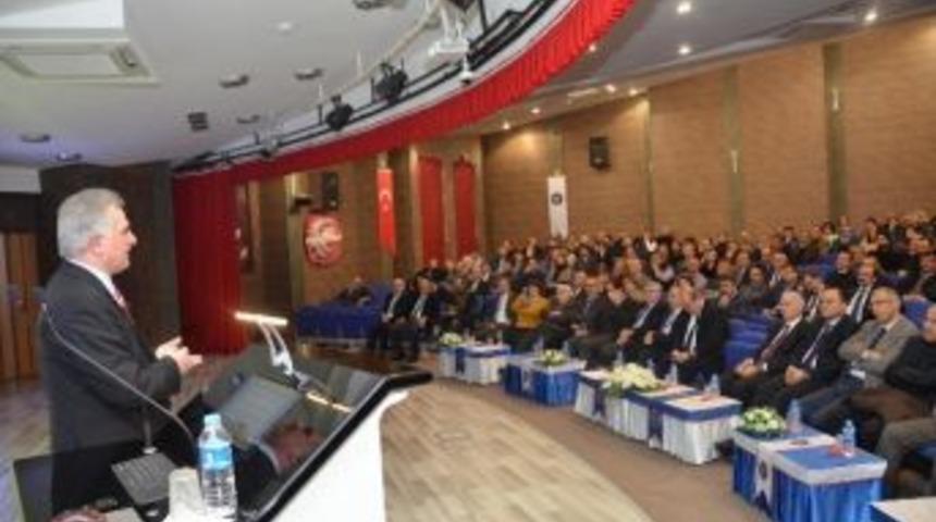 Kırıkkale &Uuml;niversitesinde &ldquo;kalite Ve Akreditasyon&rdquo; Konulu Konferans