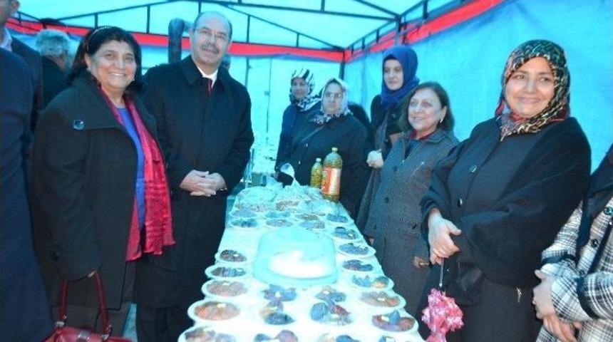 Ak Parti Osmaniye İl Kadın Kolları Kermes D&uuml;zenledi