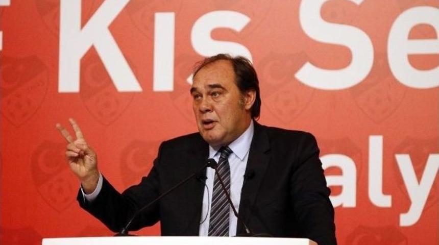 Demir&ouml;ren: "t&uuml;rk Futboluna İhanettir, Ayıptır"