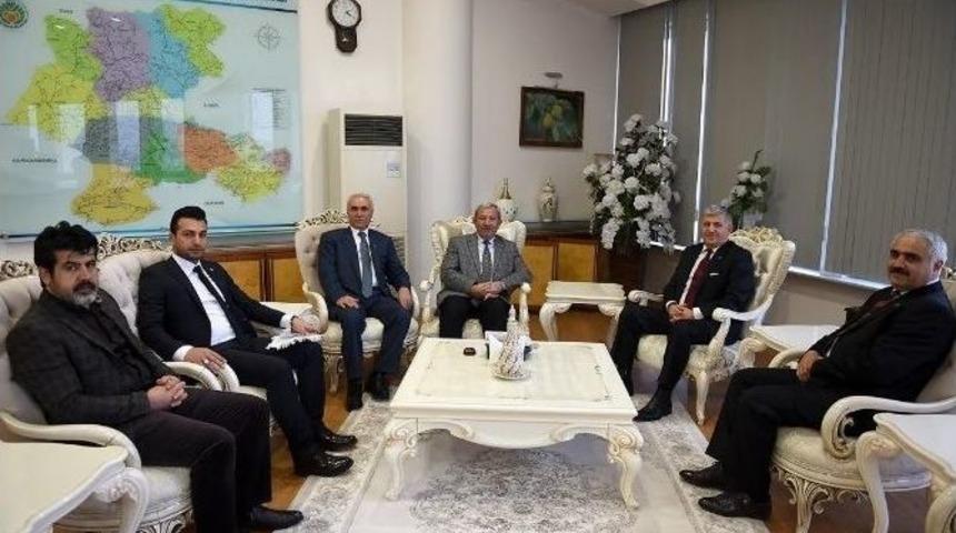 Thof Başkanı Ozanoğlu&rsquo;ndan, B&uuml;y&uuml;kşehir Belediyesine Ziyaret