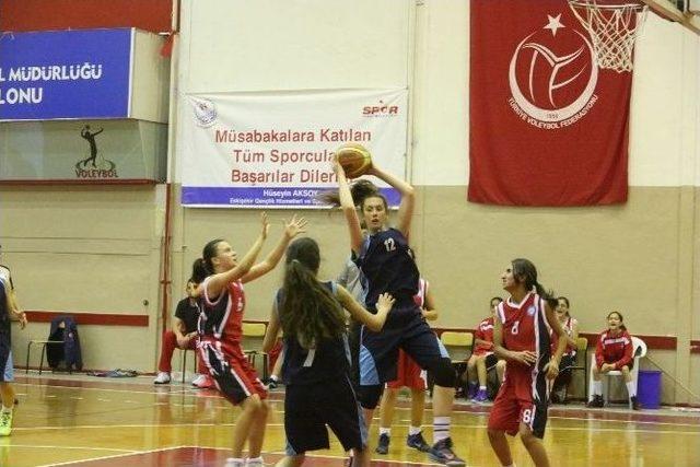 Büyükşehir Gençlik Spor Kulübü Yıldız Kızlar Basketbolda 2’nci Oldu