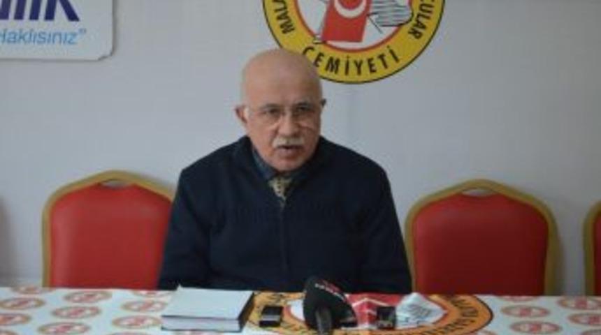 Başkan D&uuml;zova, Vatandaşları Dolandırıcılara Karşı Uyardı