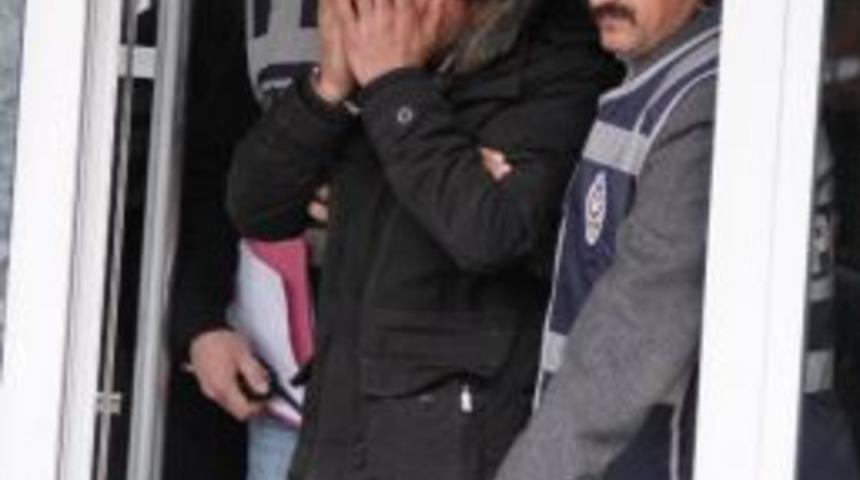 Hakkında 25.5 Yıl Hapis Cezası Bulunan Tacizci Tutuklandı