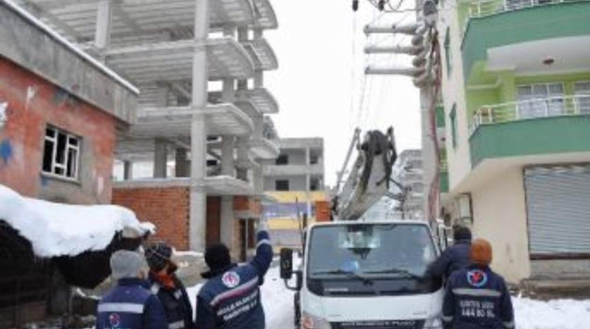 Siirt Merkez Ve Baykan&rsquo;da Aydınlatma &Ccedil;alışmaları