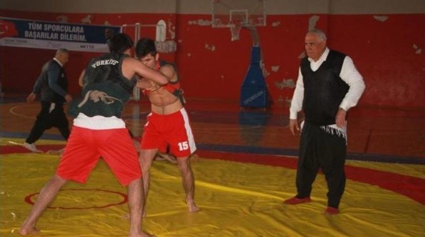 Dörtyol’da Aba Güreşleri Şampiyonası