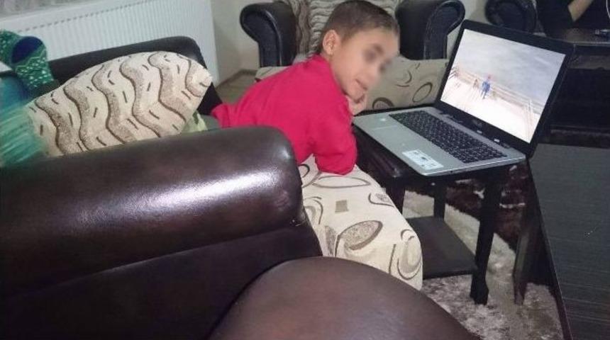 Suriyeli Babadan İnanılmaz İşkence