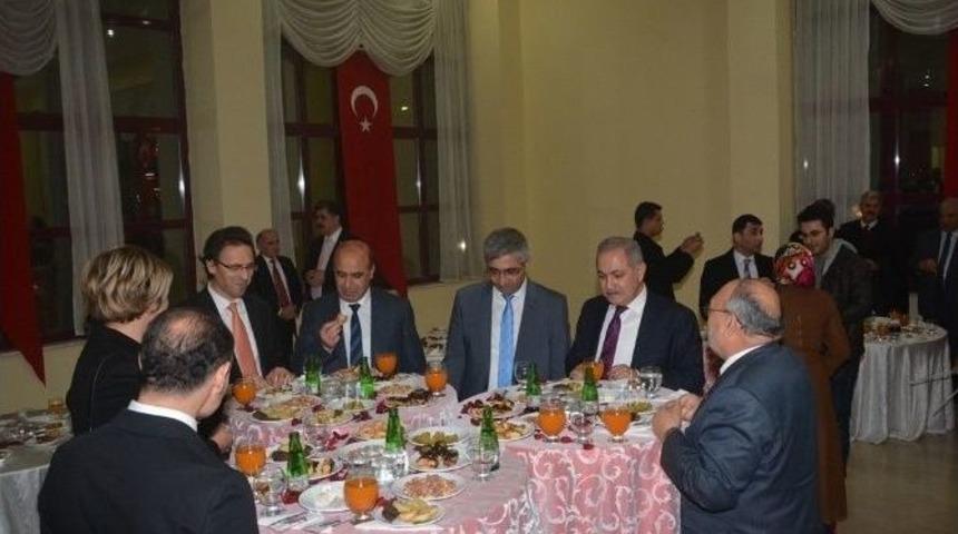 Osmaniye&rsquo;de Kurtuluş Resepsiyonu