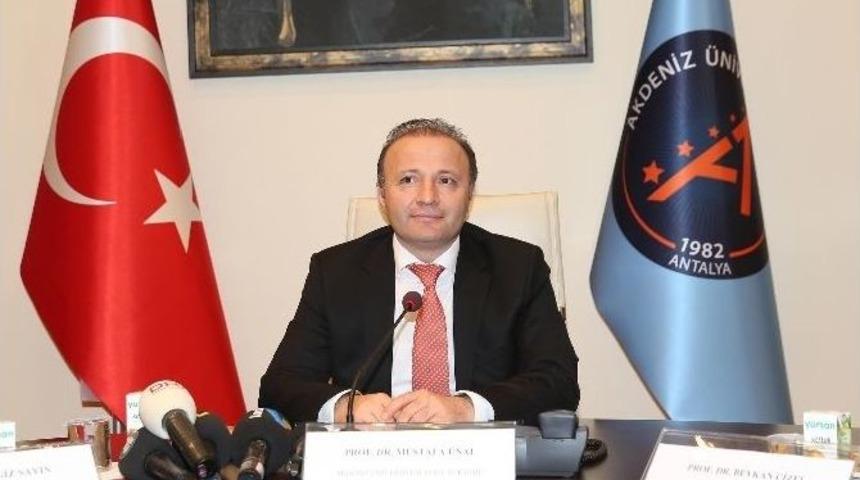 A&uuml; Vekil Rekt&ouml;r&uuml; &Uuml;nal, Adaylığını A&ccedil;ıkladı